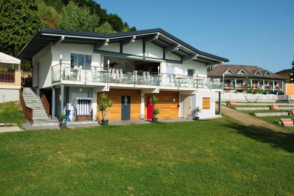 Seehotel Princes Sankt Kanzian am Klopeiner See Exterior photo